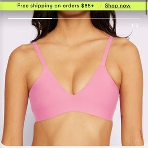 New Parade Smooth Lift Triangle Bralette